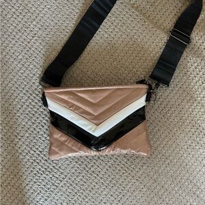 Think Royln downtown crossbody Carmel (new)